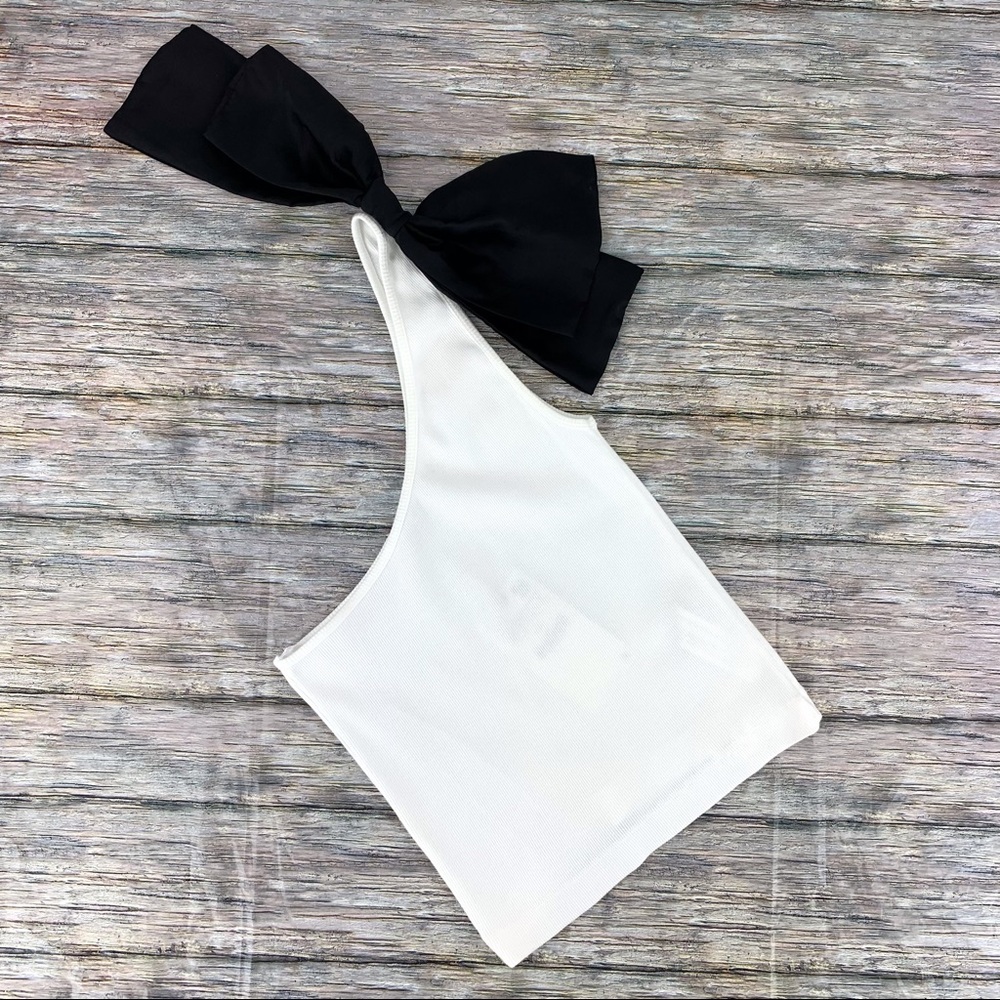 Zara NWT White One Shoulder Ribbed Top with Black Satin Shoulder Bow, Medium